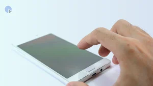 Menghidupkan HP yang Mati Total